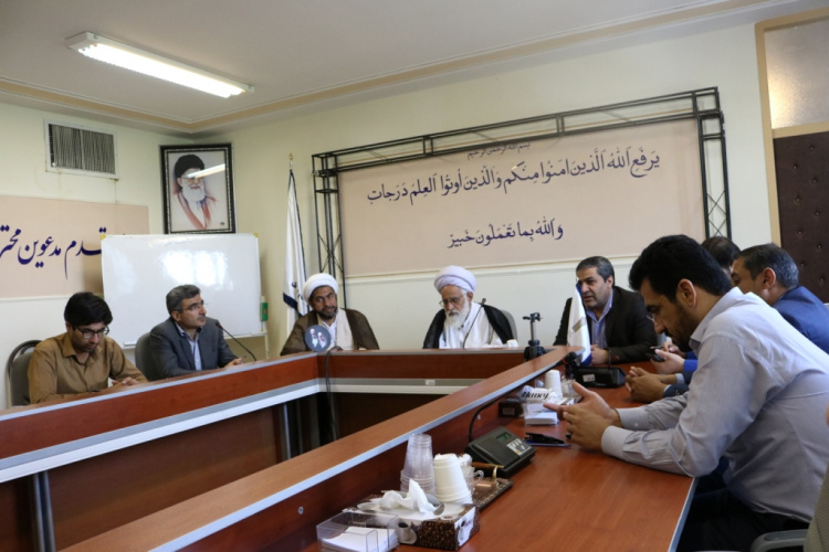برگزاری كارگاه آموزشی تفسیر و تدبر در قرآن كریم در دانشگاه جامع علمی كاربردی استان چهارمحال و بختیاری