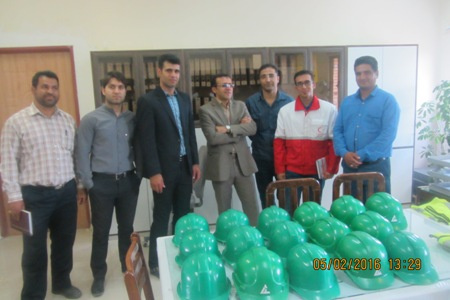 بازدید علمی دانشجویان مركز آموزش علمی كاربردی هلال احمراستان چهارمحال وبختیاری  ازكارخانه سیمان