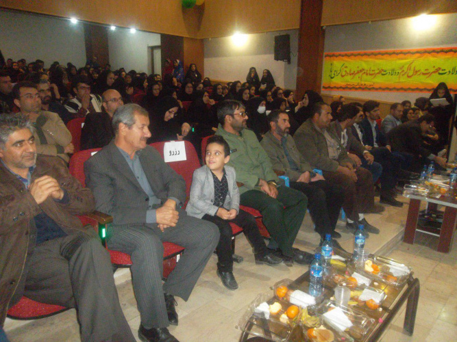 تقدیر از ۳۵ نفر از دانشجویان نخبه علمی ، فرهنگی و ورزشی مرکز آموزش علمی کاربردی فارسان