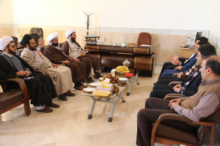 بزرگداشت  ۲۷ آذرماه روز وحدت حوزه و دانشگاه در مرکز آموزش علمی کاربردی فارسان
