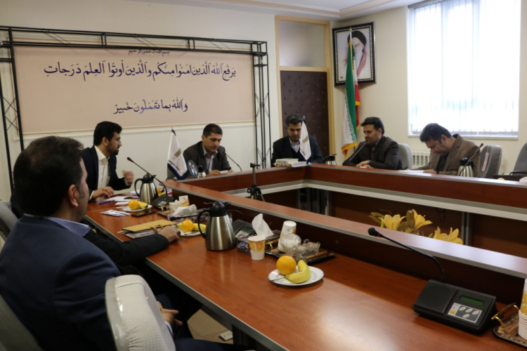 برگزاری نهمین جلسه كمیته بررسی تعیین صلاحیت روسای مراكز آموزش علمی كاربردی استان چهارمحال و بختیاری