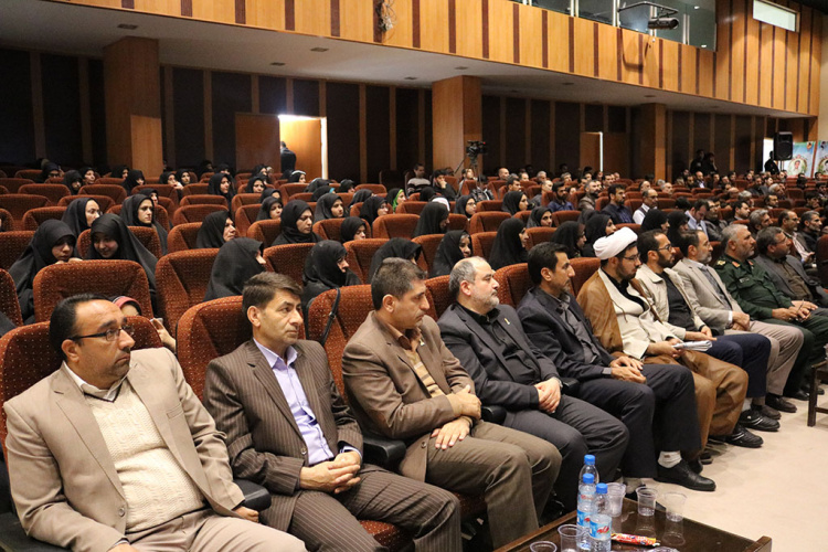 گزارش تصویری  نخستین یادواره شهدای غواص  استان چهارمحال و بختیاری