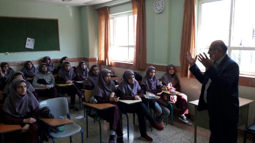 برگزاری کارگاه آشنایی با نحوه کار مددکاری توسط مرکز آموزش علمی کاربردی بهزیستی و تأمین اجتماعی استان