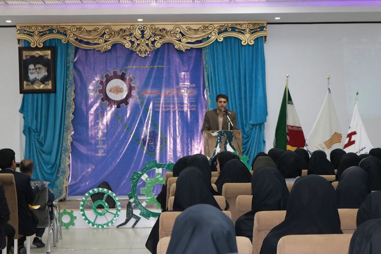 برگزاری همایش تعاون ، کارآفرینی و اشتغال  توسط دانشگاه جامع علمی کاربردی استان