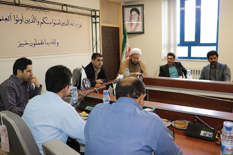 برگزاری نود و ششمین جلسه هیأت نظارت و ارزیابی دانشگاه جامع علمی کاربردی واحد استان چهارمحال و بختیاری