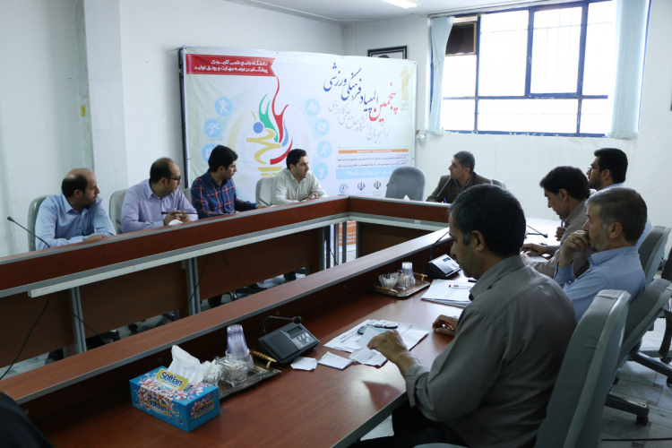 استقرار دو آمبولانس و تیم امدادی مجرب در محل مسابقات