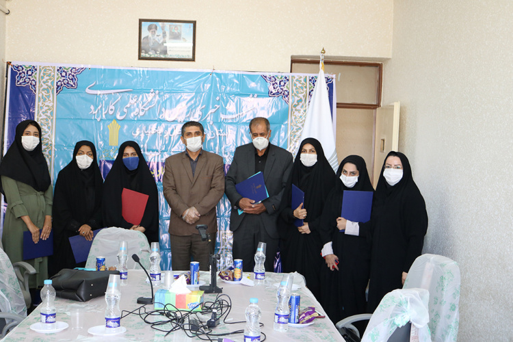 نشست خبری رئیس دانشگاه جامع علمی کاربردی استان چهارمحال و بختیاری با اصحاب رسانه برگزار شد