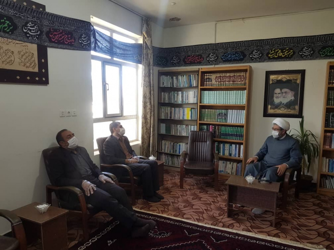 دیدار رئیس دانشگاه جامع علمی کاربردی استان چهارمحال و بختیاری با امام جمعه شهرستان اردل