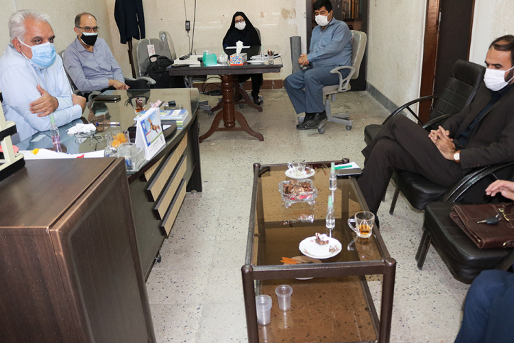 نشست مشترک رئیس دانشگاه جامع علمی کاربردی استان چهارمحال و بختیاری با مدیران فناوری اطلاعات دانشگاه شهرکرد