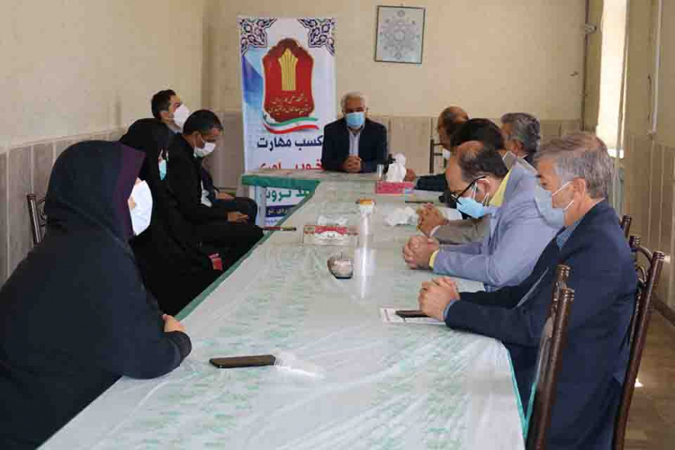 دیدار نوروزی رئیس دانشگاه جامع علمی کاربردی استان چهارمحال و بختیاری با کارکنان