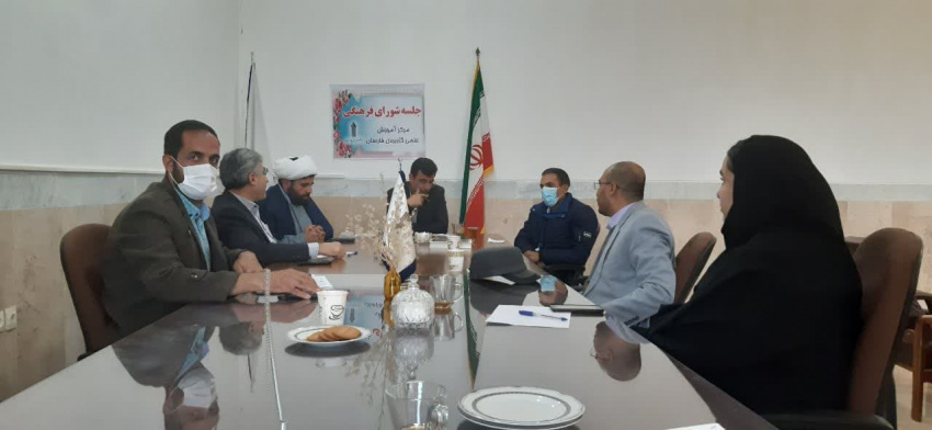 رابط نهاد نمایندگی مقام معظم رهبری: باید حرف را بهگونهای بیان کنیم که جوان و دانشجو را به تفکر، تعقل، تشکر و تذکر وادار کند
