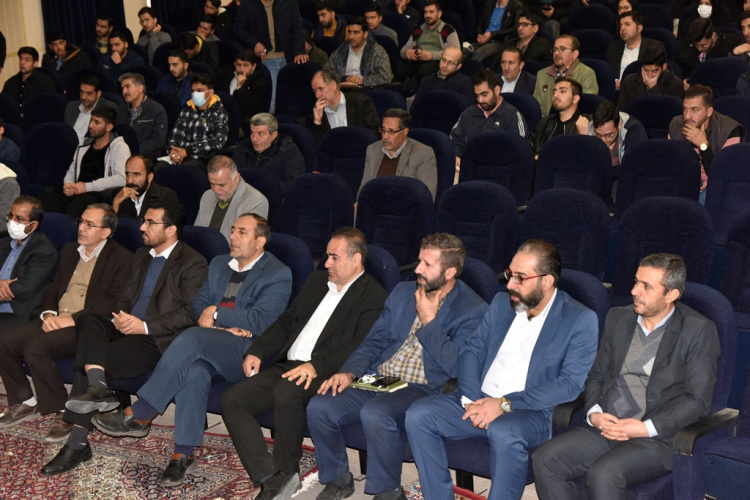 حضور دانشگاه جامع علمی کاربردی استان چهارمحال و بختیاری در مراسم تشییع و تدفین پیکر مطهر شهید گمنام در دانشگاه شهرکرد