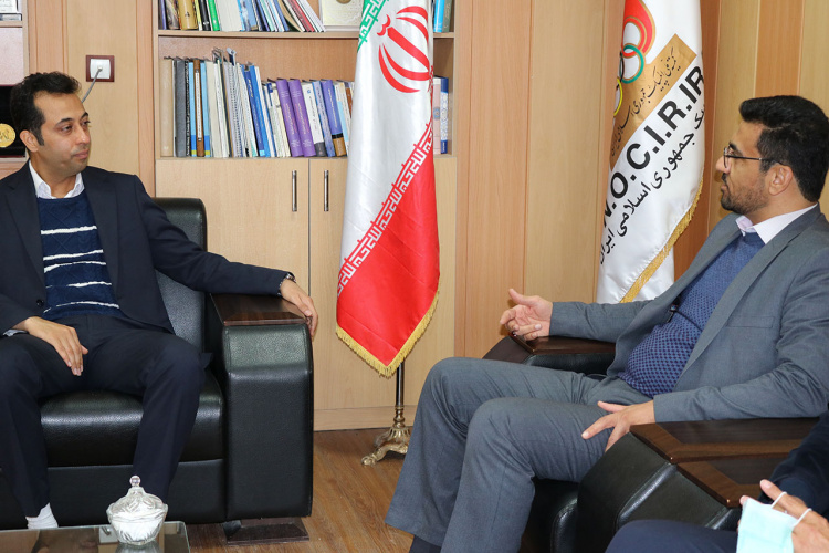 نشست مشترک سرپرست دانشگاه جامع علمی کاربردی استان چهارمحال و بختیاری با مدیرکل ورزش و جوانان استان
