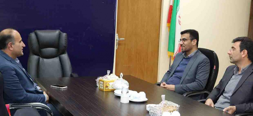 فرماندار شهرستان فارسان: ارائه آموزش های مهارتی و تخصصی دانشگاه جامع علمی کاربردی در رفع بیکاری و ایجاد اشتغال جوانان  تأثیرگذار است