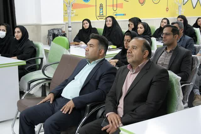 کارگاه تخصصی" بررسی چالش های موجود در مشاغل حقوقی "برگزار شد