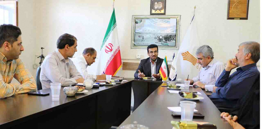 برگزاری جلسه هم اندیشی، بررسی و تبیین راهکارهای عفاف و حجاب در دانشگاه جامع علمی کاربردی استان چهارمحال و بختیاری