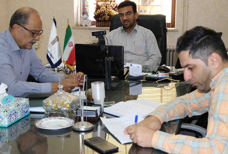 نشست صمیمی سرپرست دانشگاه جامع علمی کاربردی استان چهارمحال و بختیاری با مدرسان