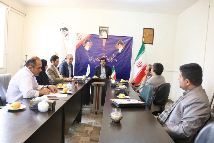 یکصد و بیستمین جلسه هیأت نظارت و ارزیابی دانشگاه جامع علمی کاربردی واحد استان چهارمحال و بختیاری برگزار شد .
