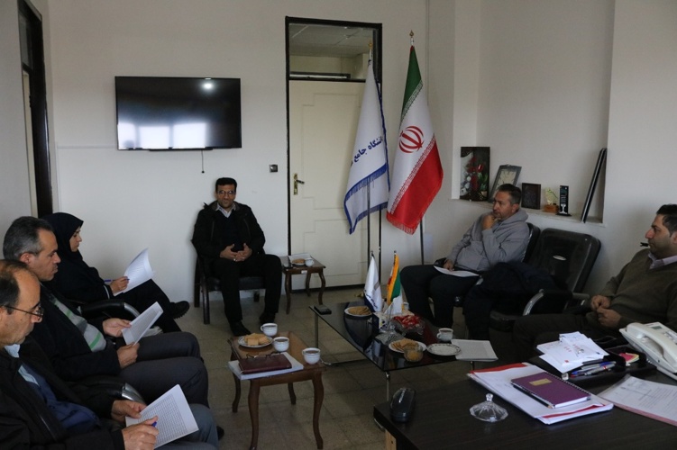 برگزاری جلسه شورای آموزشی و کمیسیون موارد خاص دانشگاه علمی کاربردی واحد استان چهارمحال و بختیاری